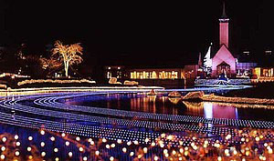 Иллюминация Winter Light Show из 4,5 миллионов LED-светильников в Японии